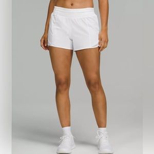 Lululemon Hotty Hot Low-Rise Lined Shorts 4”